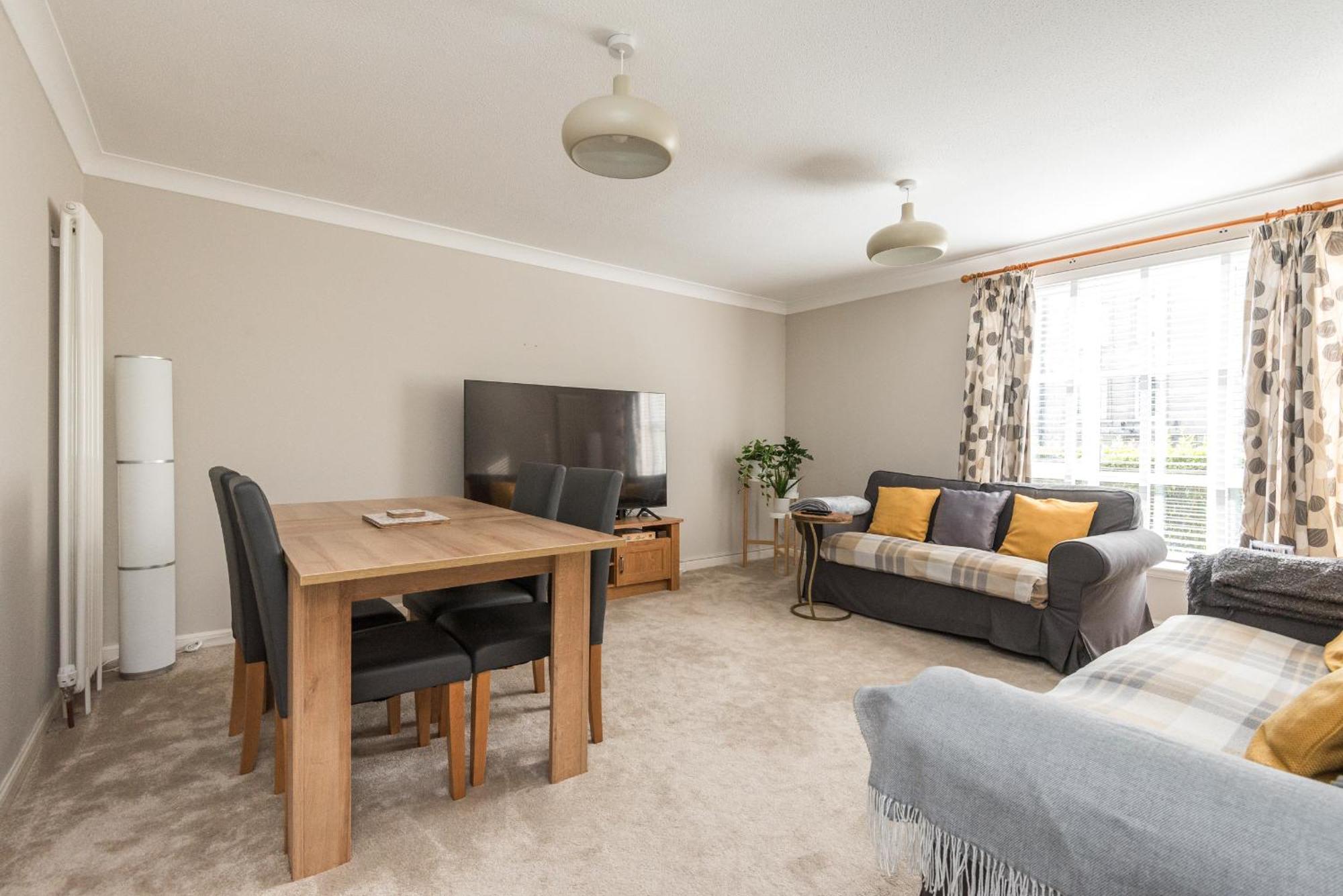 Roseburn Apartment, Edinburgh - 2 Bedrooms, Free Parking Bagian luar foto